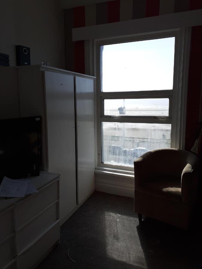 The Coastal Bay Hotel Blackpool Exteriör bild